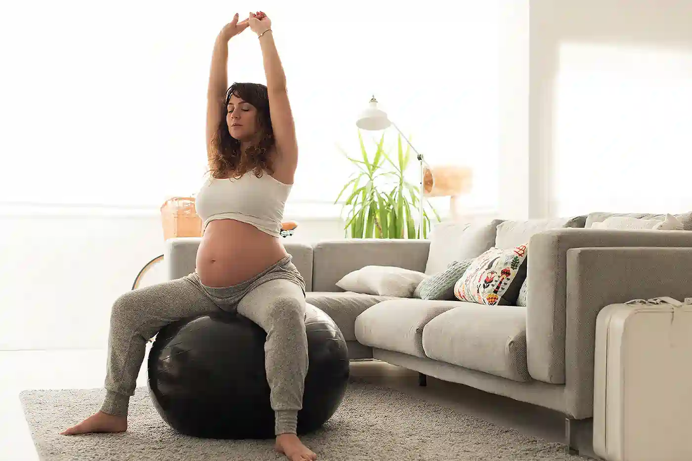How to Support Your Core Safely During Pregnancy Newbury